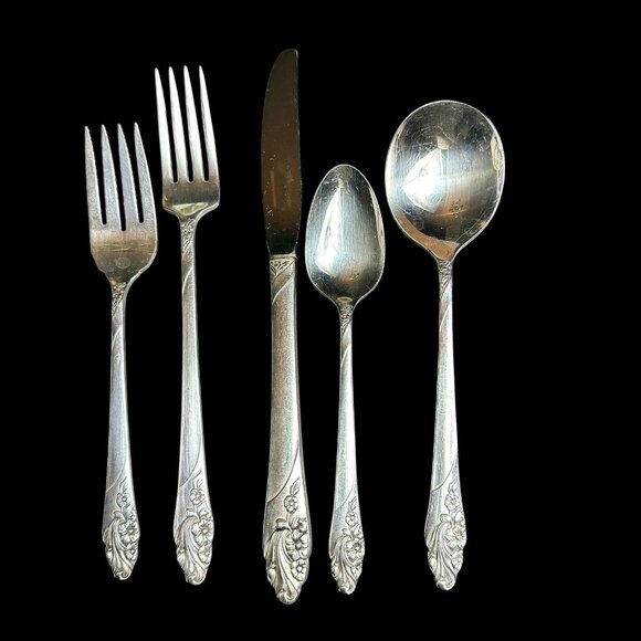 Oneida Community EVENING STAR Silverware Flatware 42 piece set Silver-plat 1950s - Picture 9 of 10